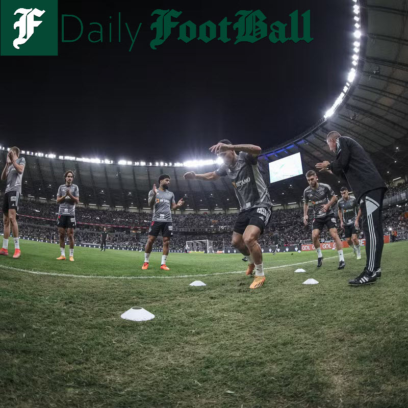 پاسخ دیلی فوتبال به تمسخر ایران توسط نیمار پاسخ دیلی فوتبال به تمسخر ایران توسط نیمار | دیلی فوتبال