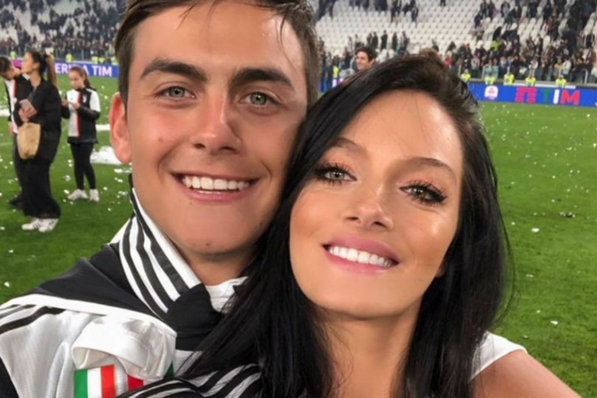 فیلم| لحظه خواستگاری دیبالا از همسرش فیلم| لحظه خواستگاری دیبالا از همسرش | دیلی فوتبال