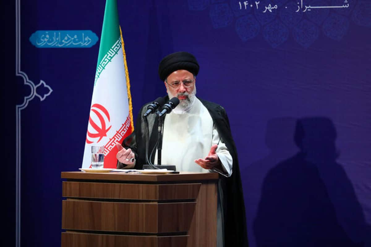 فیلم| ماجرای «عمر دست خداست» رئیسی چه بود؟ فیلم| ماجرای «عمر دست خداست» رئیسی چه بود؟ | دیلی فوتبال