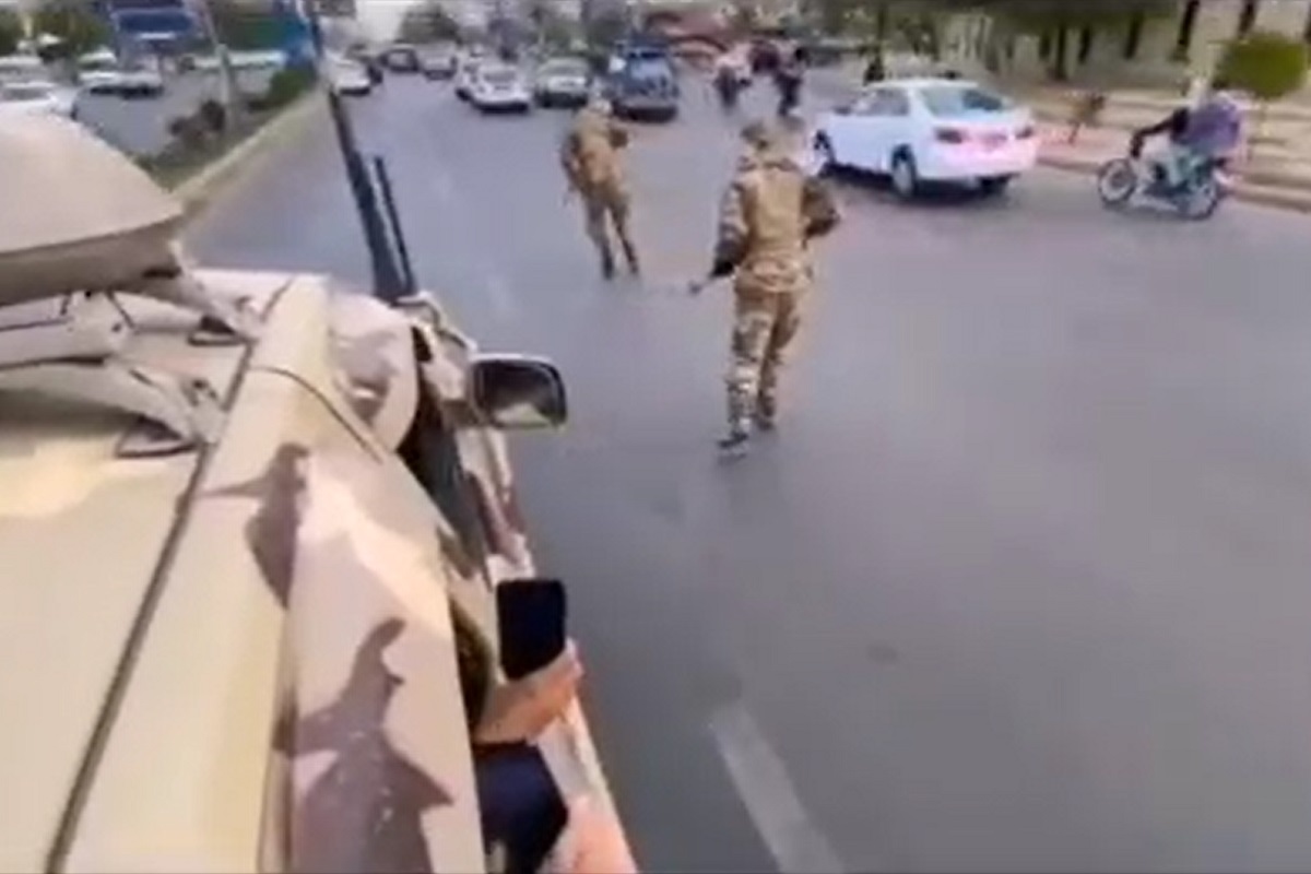 فیلم| گشت زنی نیروهای ویژه اسکیت سوار طالبان در کابل پایتخت افغانستان | دیلی فوتبال