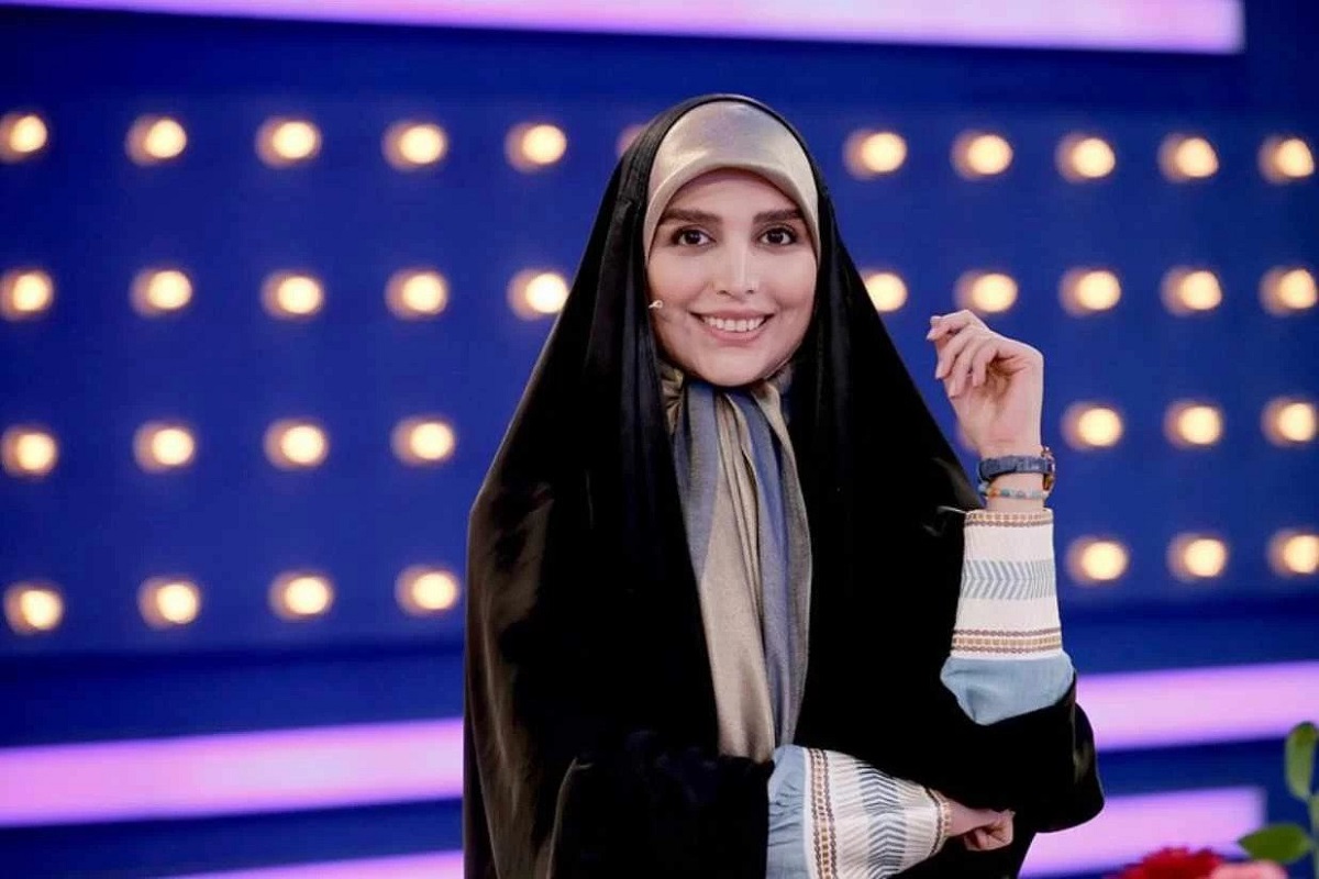 عکس| حجاب مجری زن معروف تلویزیون در پاریس عکس| حجاب مجری زن معروف تلویزیون در پاریس | دیلی فوتبال