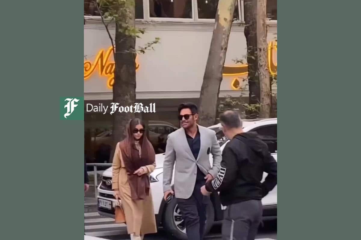 فیلم| محمدرضا گلزار و همسر باحجابش در خیابان فیلم| محمدرضا گلزار و همسر باحجابش در خیابان | دیلی فوتبال