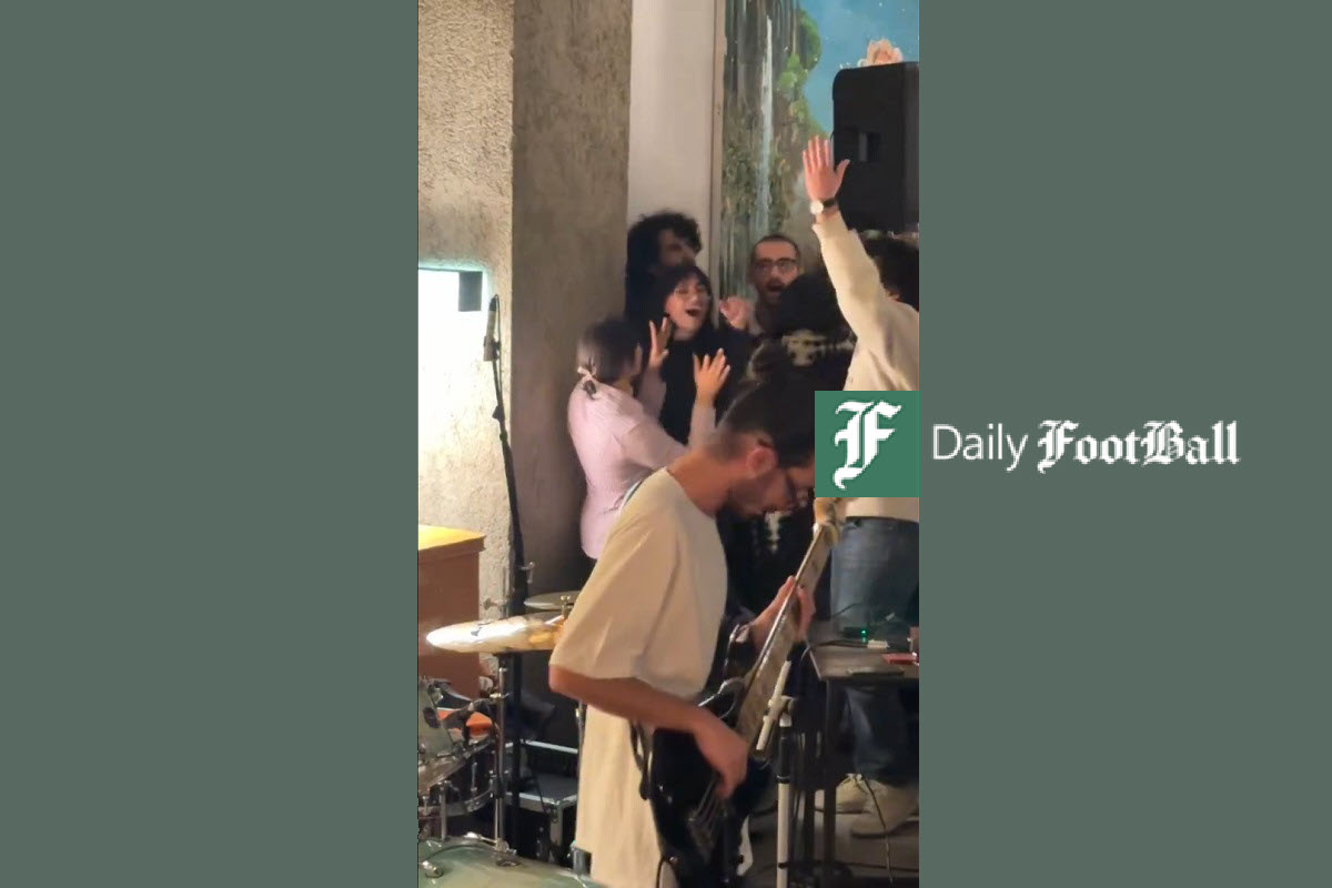 فیلم| اینجا لاس وگاس نیست؛ هنجارشکنی با پارتی مختلط در سام کافه تهران فیلم| اینجا لاس وگاس نیست؛ هنجارشکنی با پارتی مختلط در سام کافه تهران | دیلی فوتبال