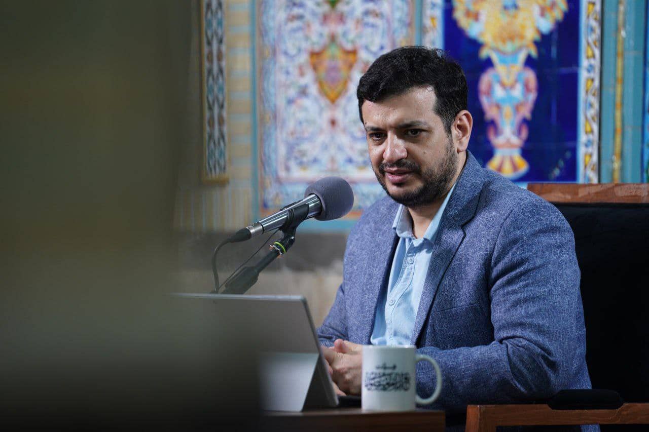 فیلم| واکنش رائفی پور به ادعای «استاد همه چی دون» بودن؛ به خاطر یک دنا پلاس آبروی کشور را نبرید! | دیلی فوتبال