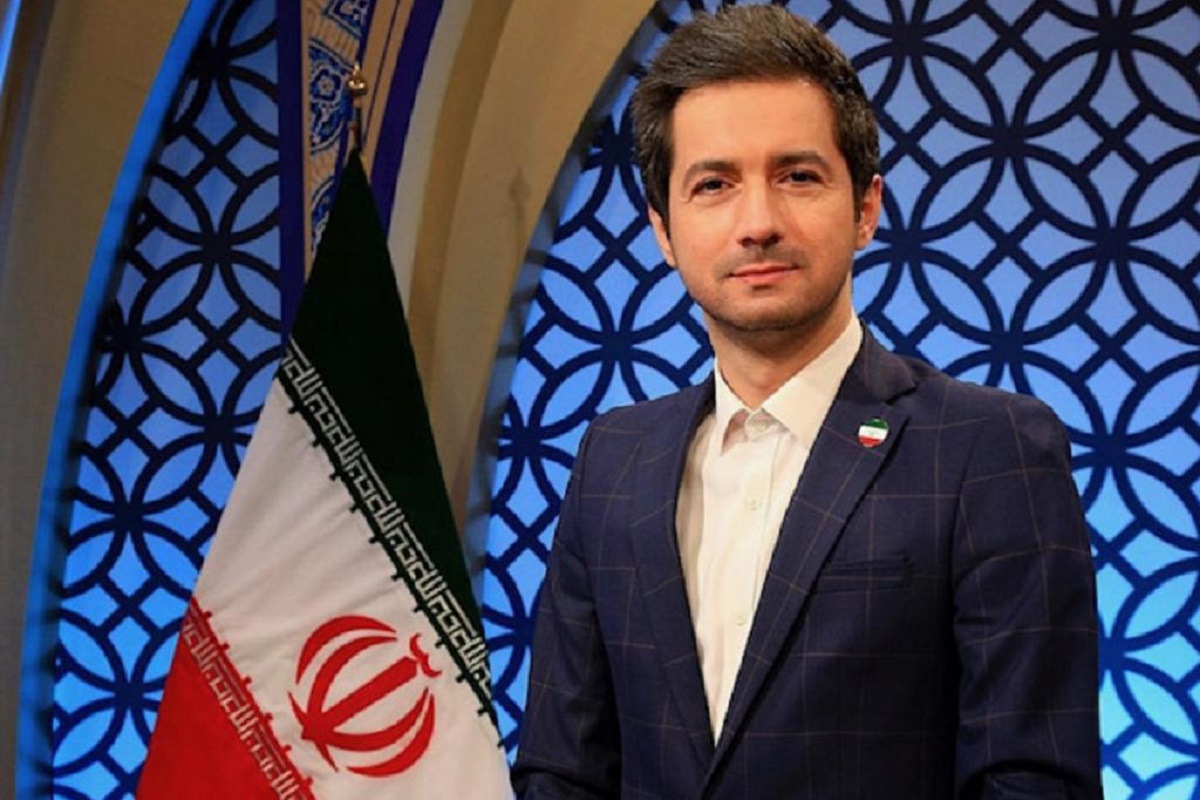 فیلم| شوخی جالب با نجم الدین شریعتی در صداوسیما فیلم| شوخی جالب با نجم الدین شریعتی در صداوسیما | دیلی فوتبال