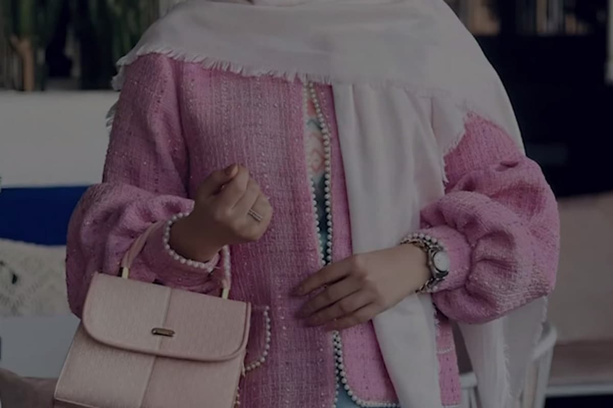 فیلم| از کجا انقدر پول درمیاری؟ | دیلی فوتبال