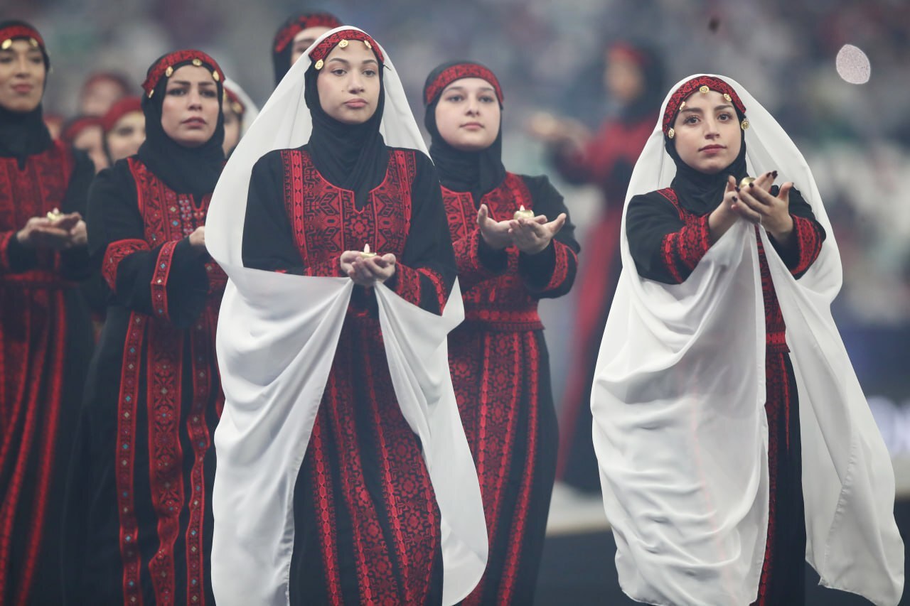 عکس| حجاب زنان در مراسم افتتاحیه جام ملت های آسیا 2024 عکس| حجاب زنان در مراسم افتتاحیه جام ملت های آسیا 2024 | دیلی فوتبال
