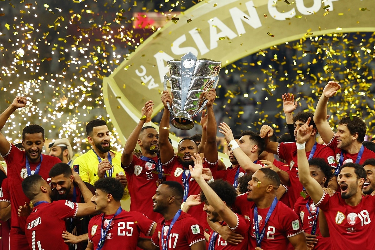 پاداش امیر قطر به بازیکنان تیم ملی برای قهرمانی در جام ملت های آسیا پاداش امیر قطر به بازیکنان تیم ملی برای قهرمانی در جام ملت های آسیا | دیلی فوتبال
