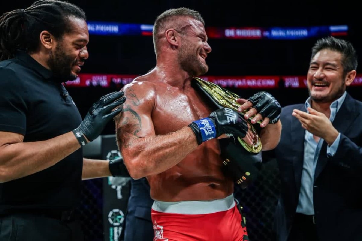 رجزخوانی مالیخین برای امیر علی اکبری؛ چیزی تغییر نکرده، منتظر باش! رجزخوانی مالیخین برای امیر علی اکبری؛ چیزی تغییر نکرده، منتظر باش! | دیلی فوتبال