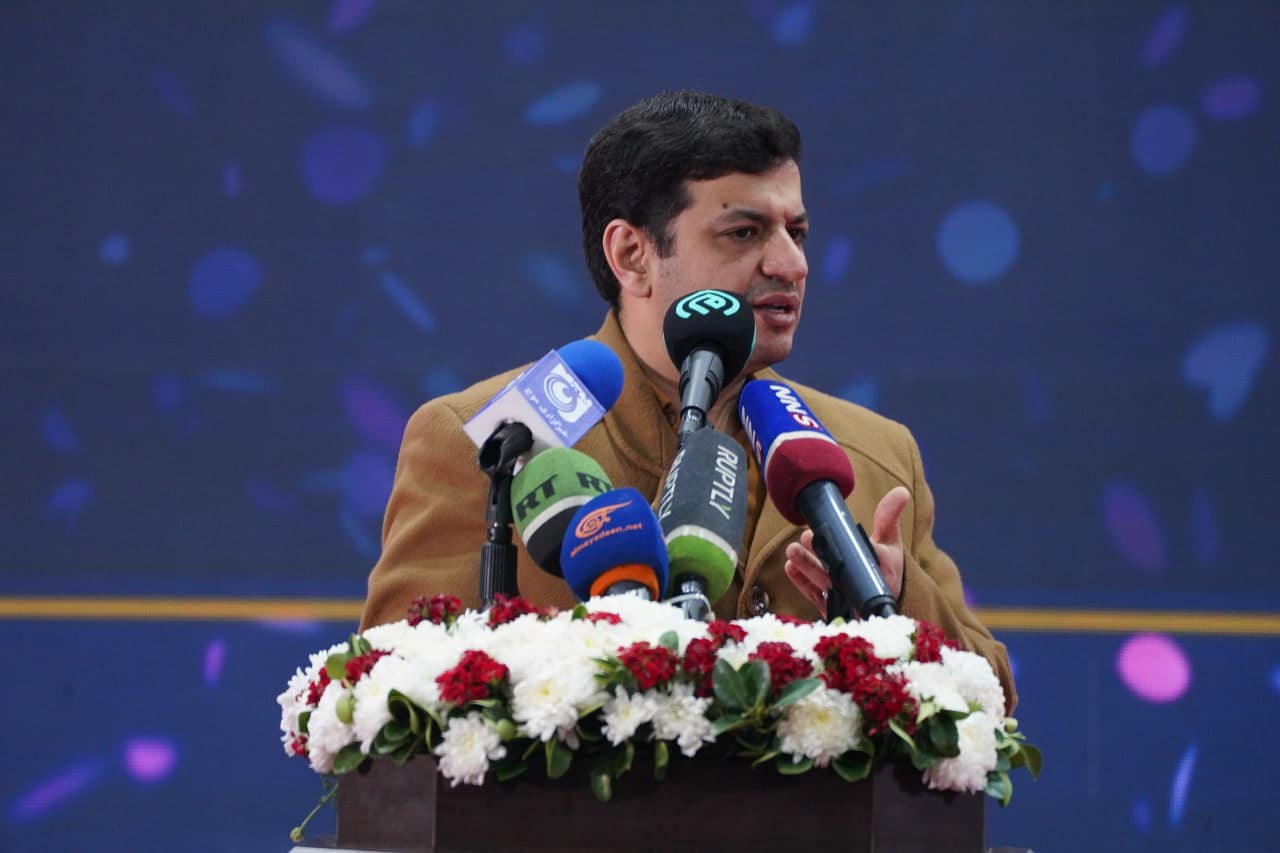 عکس| رائفی پور تهدید کرد | دیلی فوتبال