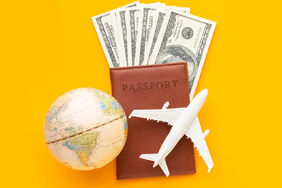 فیلم| پول پاشی بانک مرکزی برای ارز مسافرتی نوروز 1403؛ خوشگذرانی پولدارها از جیب بی پول ها | دیلی فوتبال