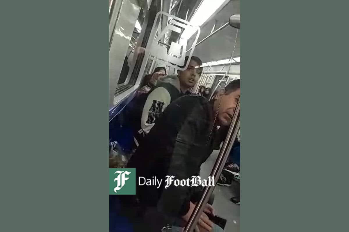 فیلم| توهین بی شرمانه مرد قانون شکن به زن آمر به معروف در مترو تهران | دیلی فوتبال