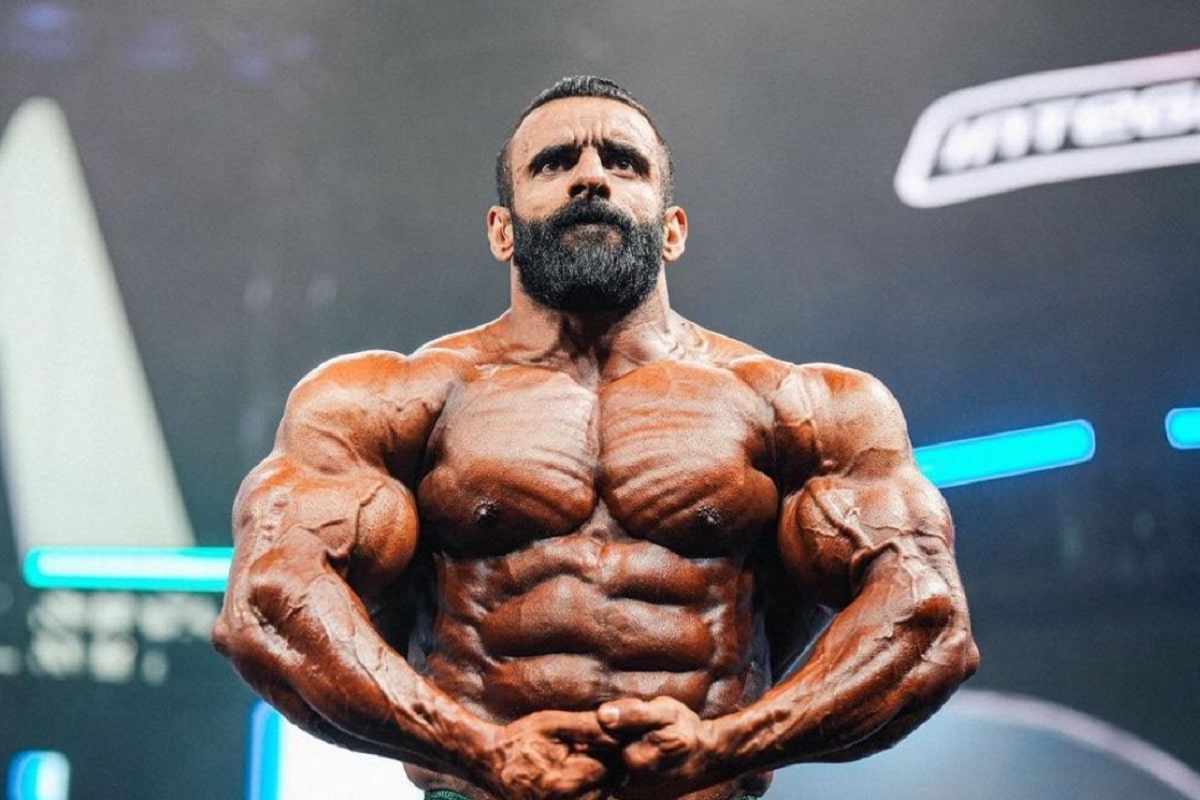 هادی چوپان پس از قهرمانی به آرنولد چه گفت؟ هادی چوپان پس از قهرمانی به آرنولد چه گفت؟ | دیلی فوتبال