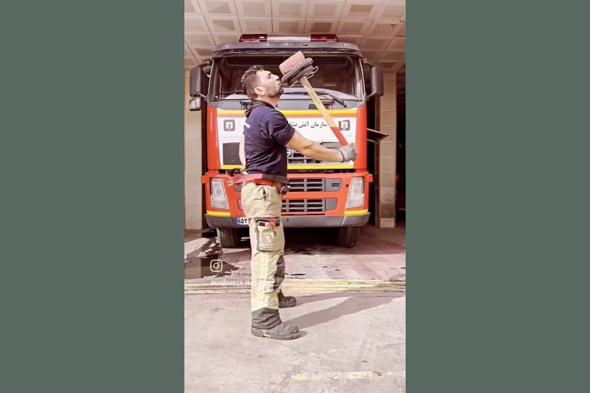 فیلم| قدرت نمایی آتش نشان ایرانی در چالش جهانی فیلم| قدرت نمایی آتش نشان ایرانی در چالش جهانی | دیلی فوتبال