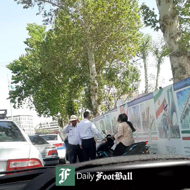 عکس| عاقبت موتور سواری زن بی حجاب در تهران عکس| عاقبت موتور سواری زن بی حجاب در تهران | دیلی فوتبال