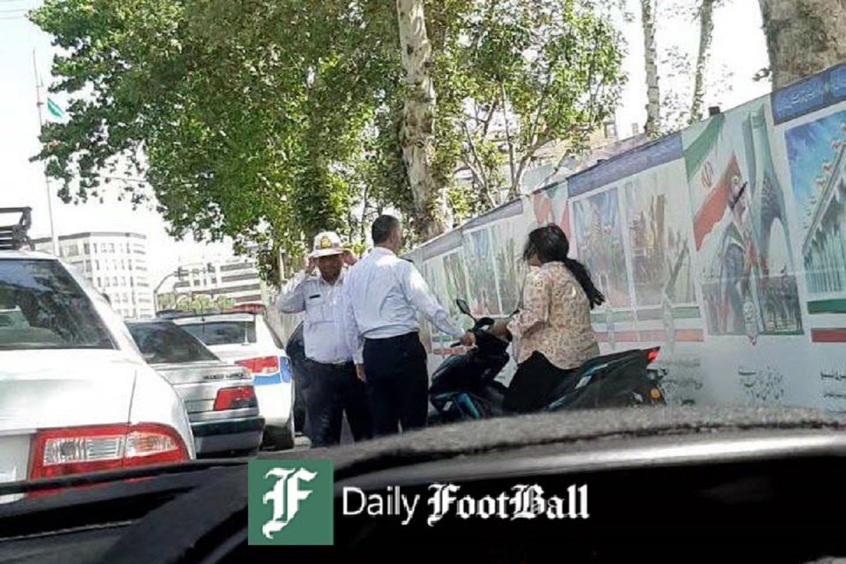 عکس| عاقبت موتور سواری زن بی حجاب در تهران عکس| عاقبت موتور سواری زن بی حجاب در تهران | دیلی فوتبال