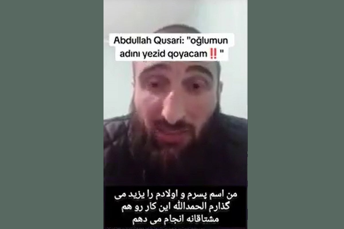 فیلم| گفتگوی روشنگرانه دو وهابی در آذربایجان | دیلی فوتبال