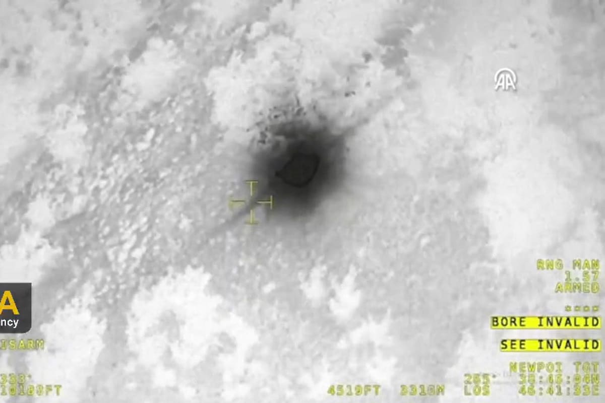 فیلم| شناسایی دقیق محل سقوط بالگرد رئیس جمهور توسط پهپاد آکینجی | دیلی فوتبال