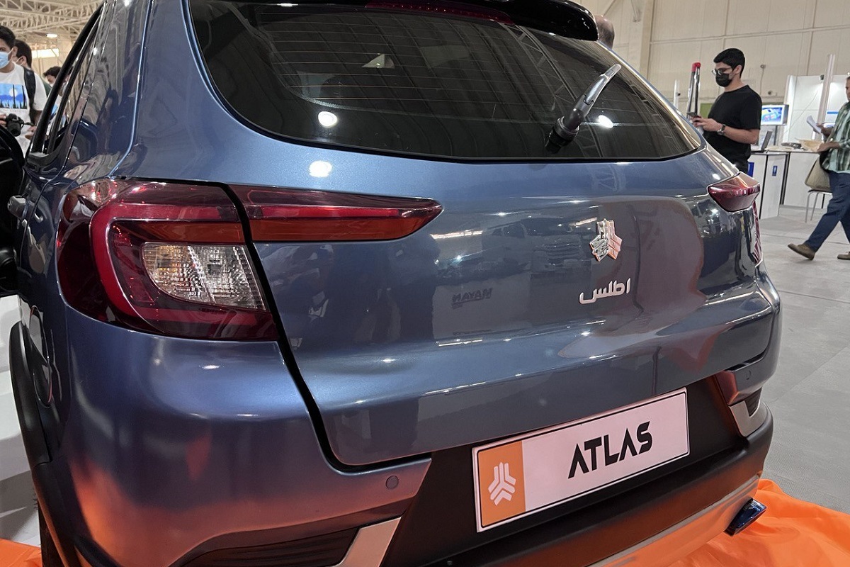 فیلم| مشکل عجیب خودرو اطلس سایپا برای قد بلندها | دیلی فوتبال