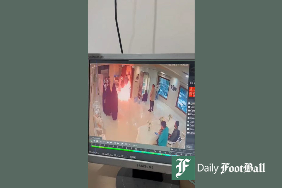 فیلم| آتش زدن ستاد انتخاباتی سعید جلیلی در مشهد فیلم| آتش زدن ستاد انتخاباتی سعید جلیلی در مشهد | دیلی فوتبال