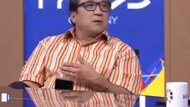 فیلم| عصبانیت و قهر خداداد عزیزی روی آنتن زنده تلویزیون | دیلی فوتبال