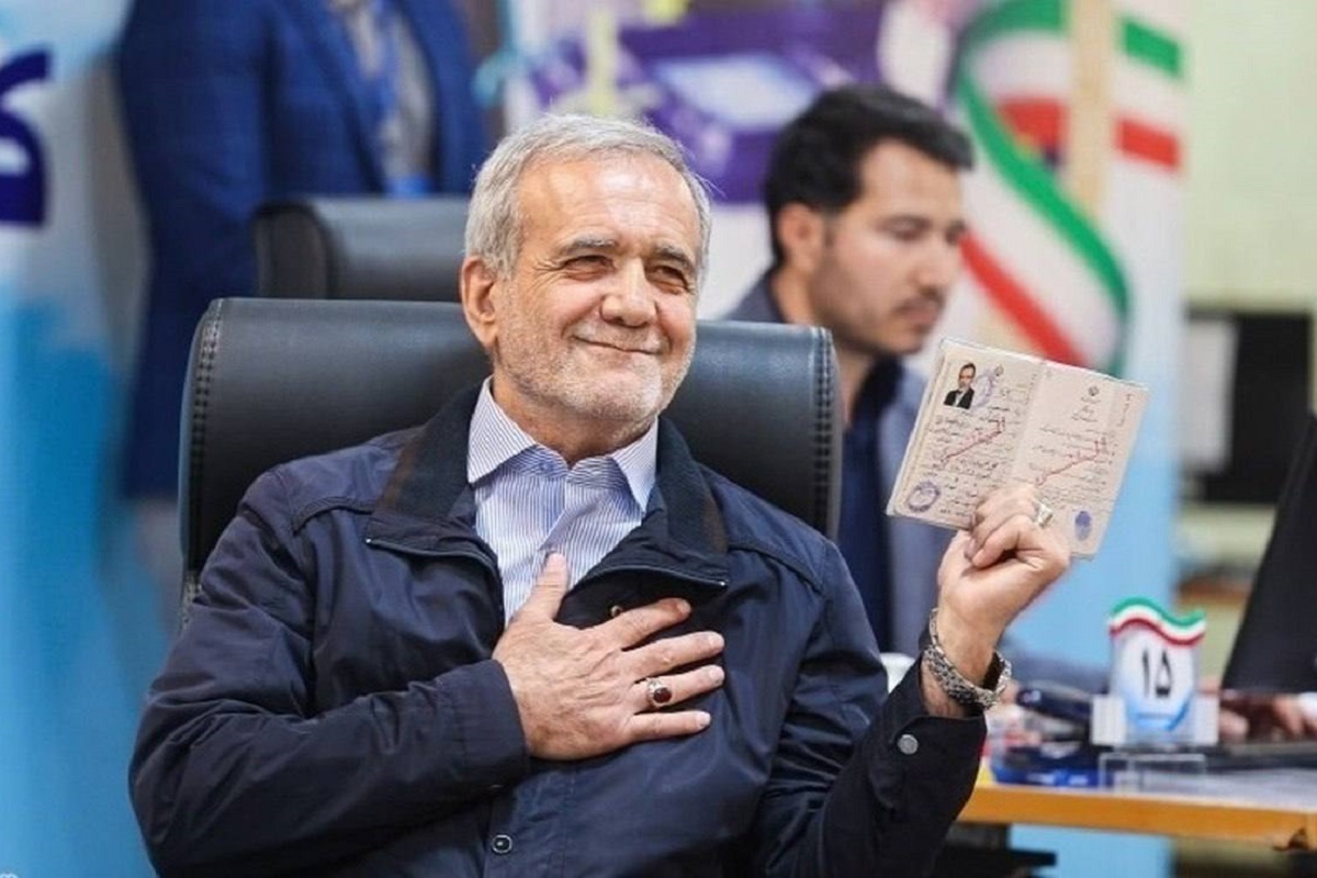 عکس| صفحه توضیحات شناسنامه مسعود پزشکیان و فامیلی قبلی آقای رئیس جمهور عکس| صفحه توضیحات شناسنامه مسعود پزشکیان و فامیلی قبلی آقای رئیس جمهور | دیلی فوتبال