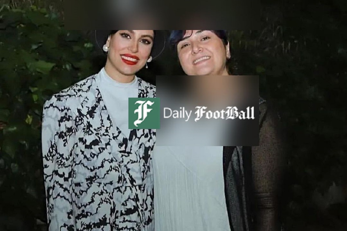 عکس| هنجارشکنی باران کوثری با کشف حجاب در پشت صحنه تئاتر عکس| هنجارشکنی باران کوثری با کشف حجاب در پشت صحنه تئاتر | دیلی فوتبال