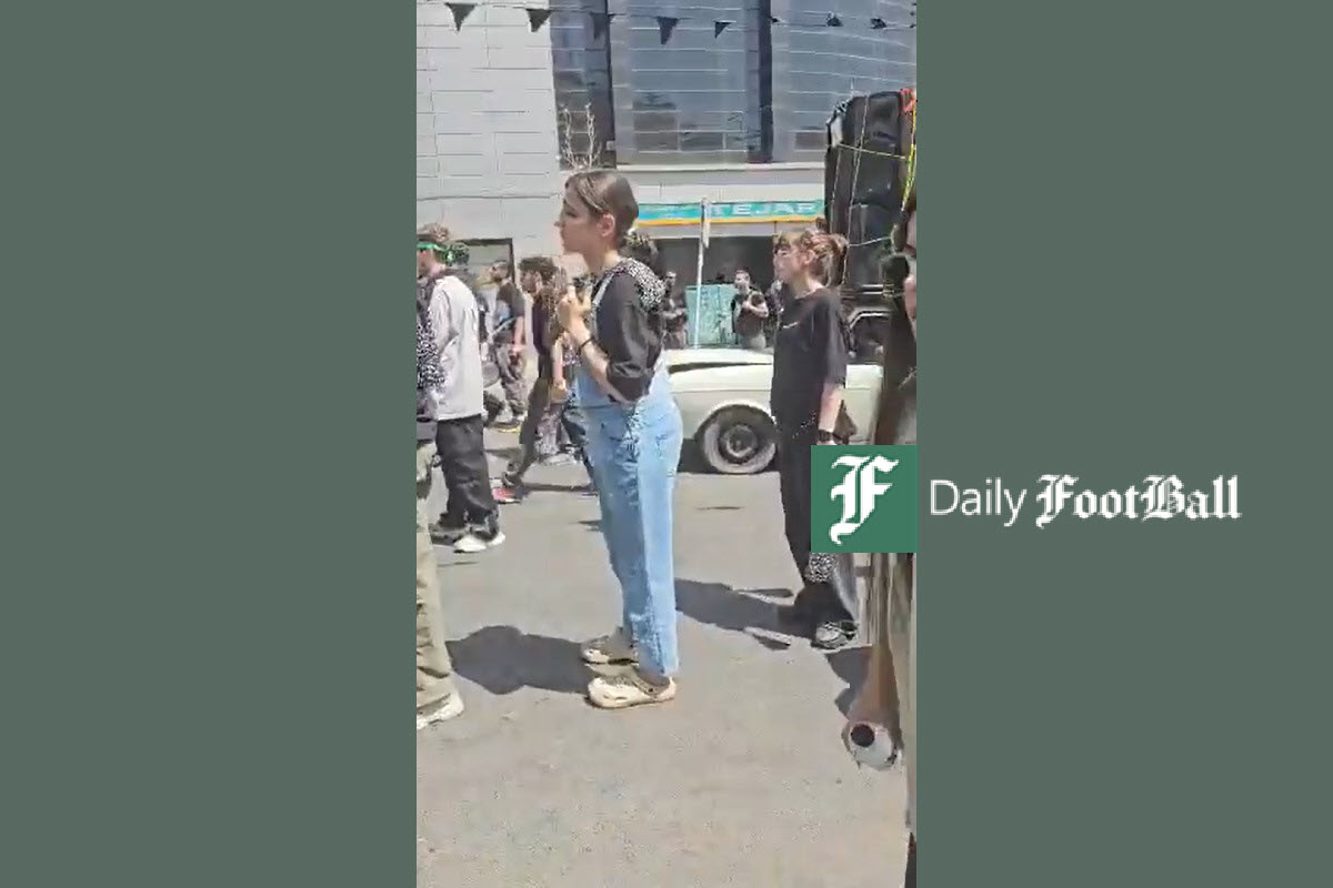 فیلم| عاقبت هتک حرمت عاشورا توسط دختران بی حجاب در کرج فیلم| عاقبت هتک حرمت عاشورا توسط دختران بی حجاب در کرج | دیلی فوتبال