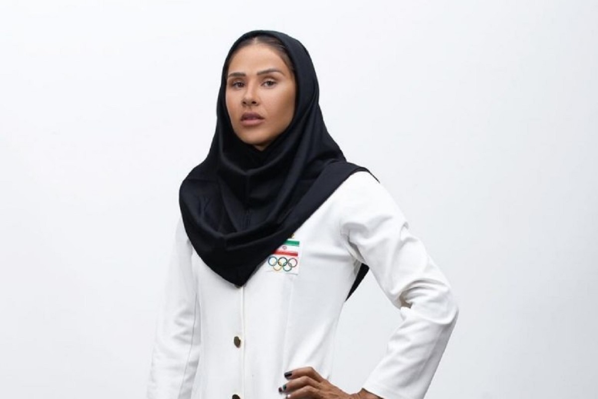فیلم| واکنش تند مهسا جاور به تمسخر لباس کاروان ایران در المپیک 2024 فیلم| واکنش تند مهسا جاور به تمسخر لباس کاروان ایران در المپیک 2024 | دیلی فوتبال