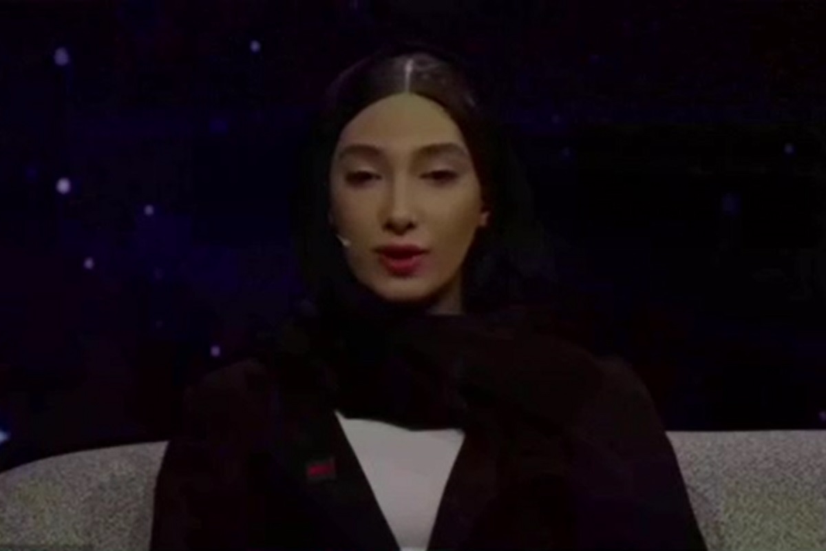 فیلم| واکنش تند مبینا نعمت زاده به کنایه شهربانو منصوریان | دیلی فوتبال