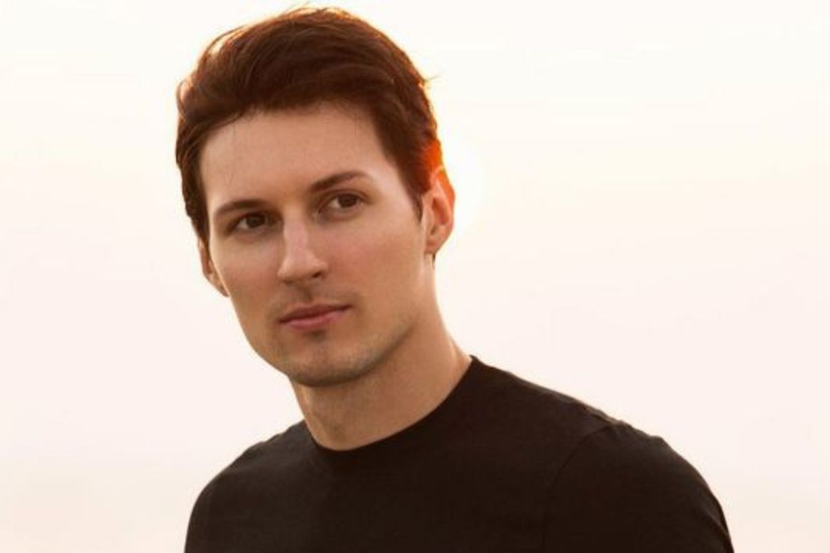 فیلم| واکنش رهبر انقلاب به بازداشت پاول دورف در فرانسه فیلم| واکنش رهبر انقلاب به بازداشت پاول دورف در فرانسه | دیلی فوتبال