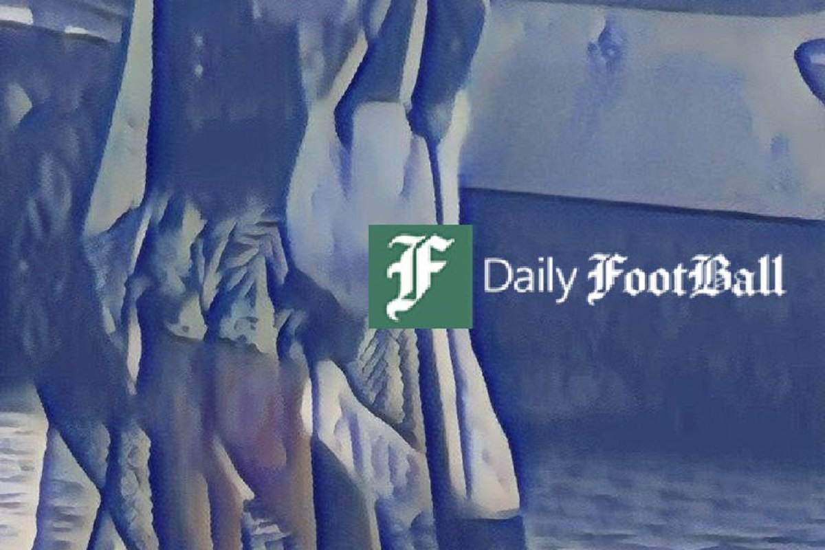 عکس| اینجا خیابان های منچستر نیست؛ برهنگی زن هنجارشکن مقابله کافه ای در انزلی عکس| اینجا خیابان های منچستر نیست؛ برهنگی زن هنجارشکن مقابله کافه ای در انزلی | دیلی فوتبال