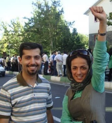 عکس| یادگاری مجری نشست خبری پزشکیان با مسیح علینژاد در فتنه 88 عکس| یادگاری مجری نشست خبری پزشکیان با مسیح علینژاد در فتنه 88 | دیلی فوتبال