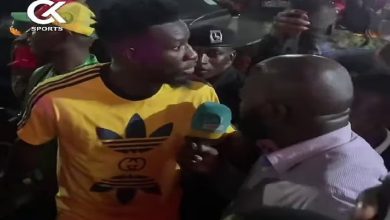 هجوم دیوانه‌وار هواداران فوتبال در آفریقا برای ملاقات با دروازه‌بان منچستریونایتد | دیلی فوتبال