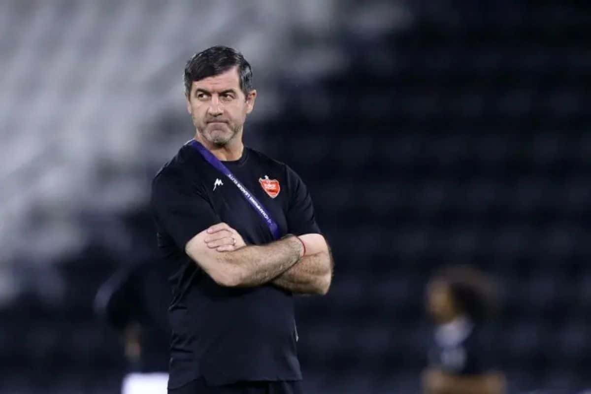 عکس| واکنش کریم باقری پس از شکست پرسپولیس عکس| واکنش کریم باقری پس از شکست پرسپولیس | دیلی فوتبال