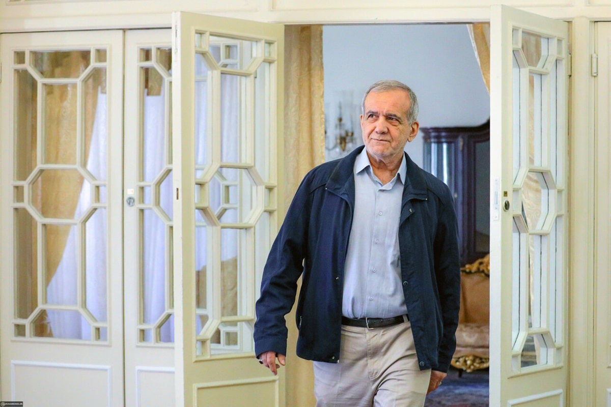 عکس| توهین مبتکر کلینیک بی حجابی به پزشکیان عکس| توهین مبتکر کلینیک بی حجابی به پزشکیان | دیلی فوتبال