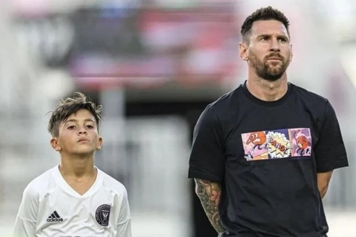 فیلم| اولین بازی رسمی پسر بزرگ مسی | دیلی فوتبال