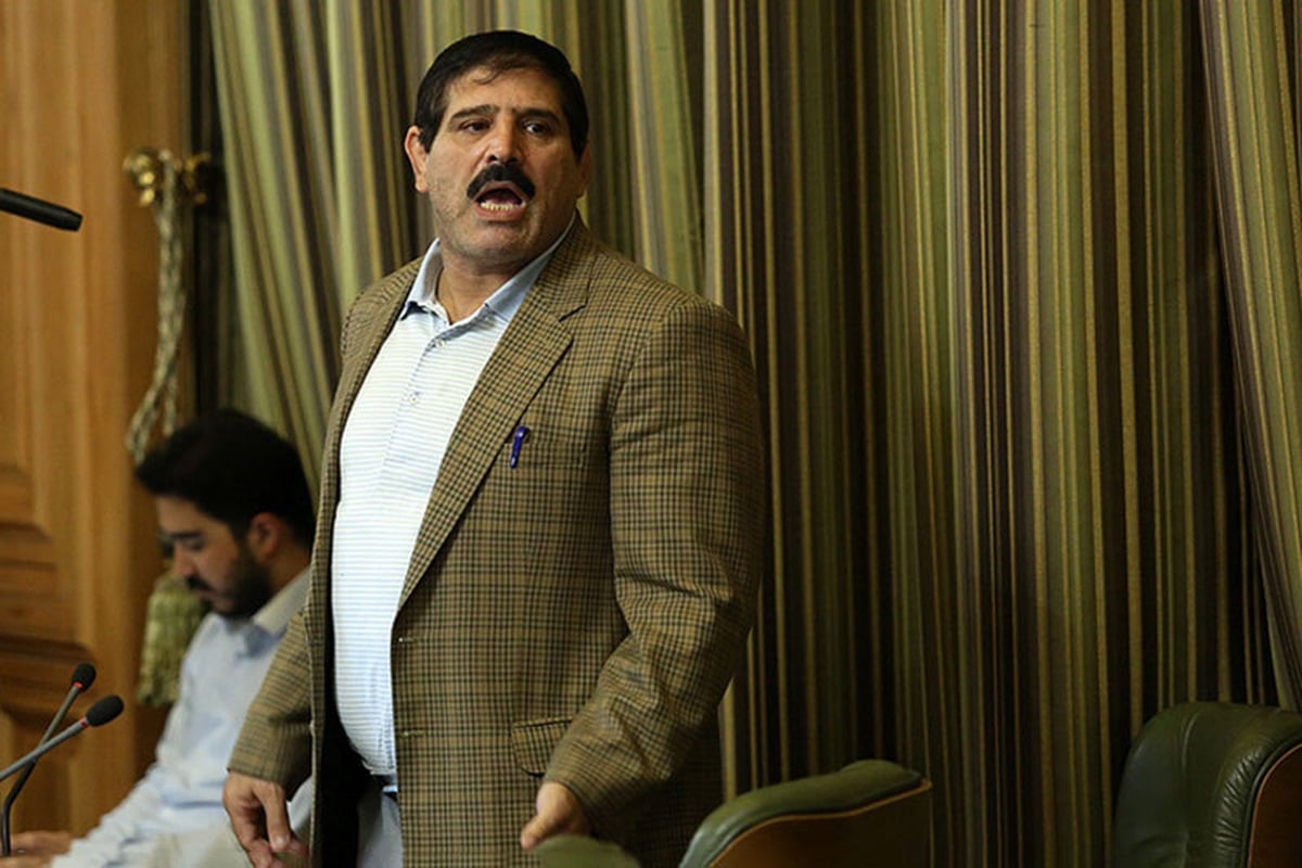 فیلم| حمله عجیب عباس جدیدی به علیرضا دبیر | دیلی فوتبال