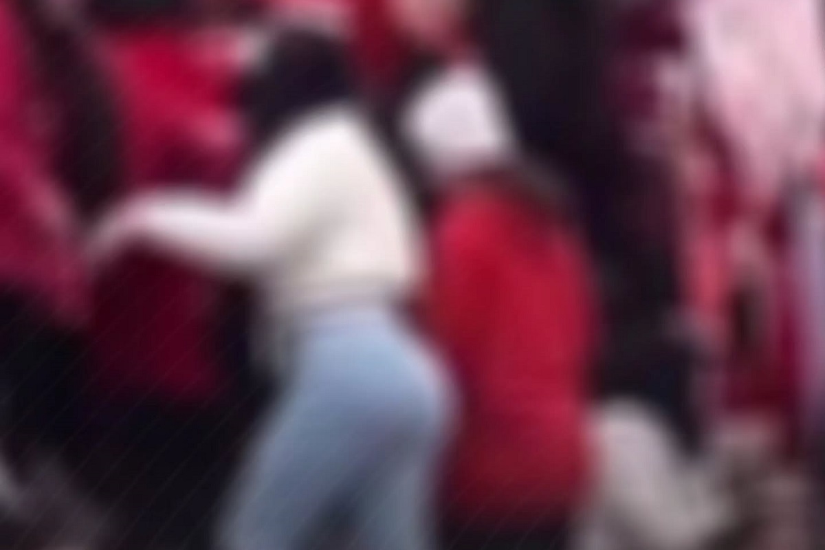 عاقبت بی بند و باری هواداران زن پرسپولیس در ورزشگاه آزادی عاقبت بی بند و باری هواداران زن پرسپولیس در ورزشگاه آزادی | دیلی فوتبال