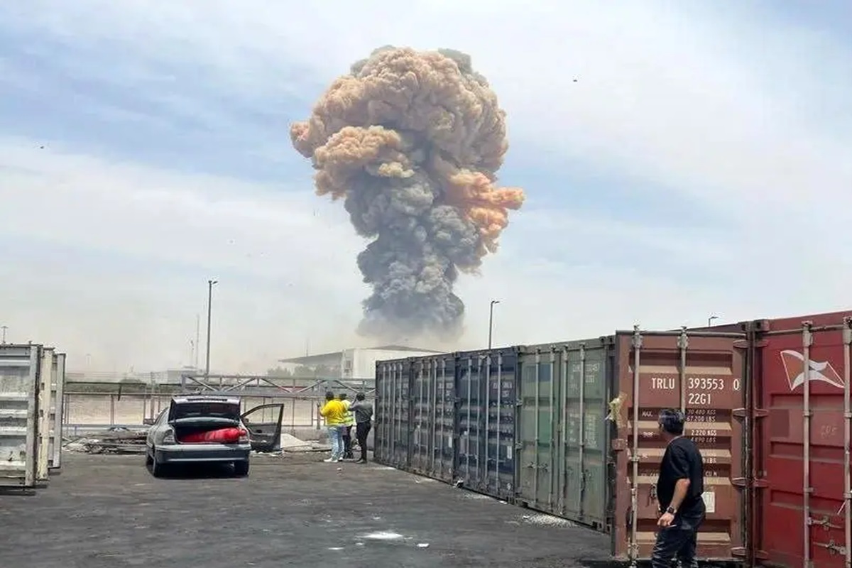 عکس| جزئیات خسارت سنگین انفجار بندر شهید رجایی بندر عباس عکس| جزئیات خسارت سنگین انفجار بندر شهید رجایی بندر عباس | دیلی فوتبال