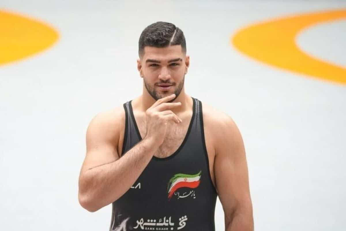 فیلم| واکنش علیرضا دبیر به تغییر تابعیت احتمالی امیررضا معصومی فیلم| واکنش علیرضا دبیر به تغییر تابعیت احتمالی امیررضا معصومی | دیلی فوتبال